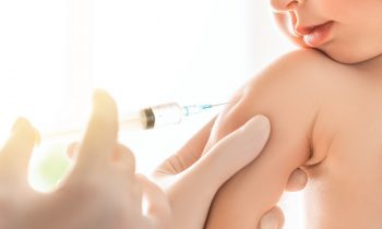 La vaccination contre la coqueluche reste la protection la plus efficace contre la maladie